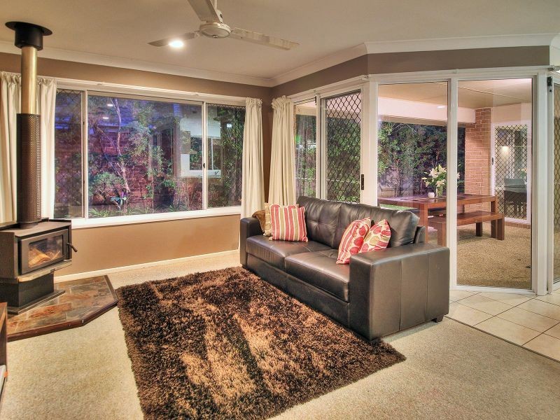 10 Serrata Circuit, Forest Lake QLD 4078