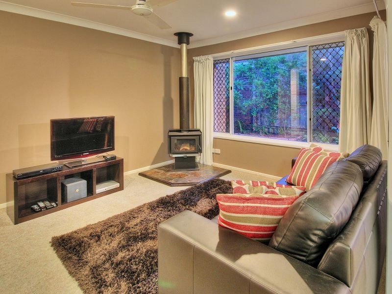 10 Serrata Circuit, Forest Lake QLD 4078