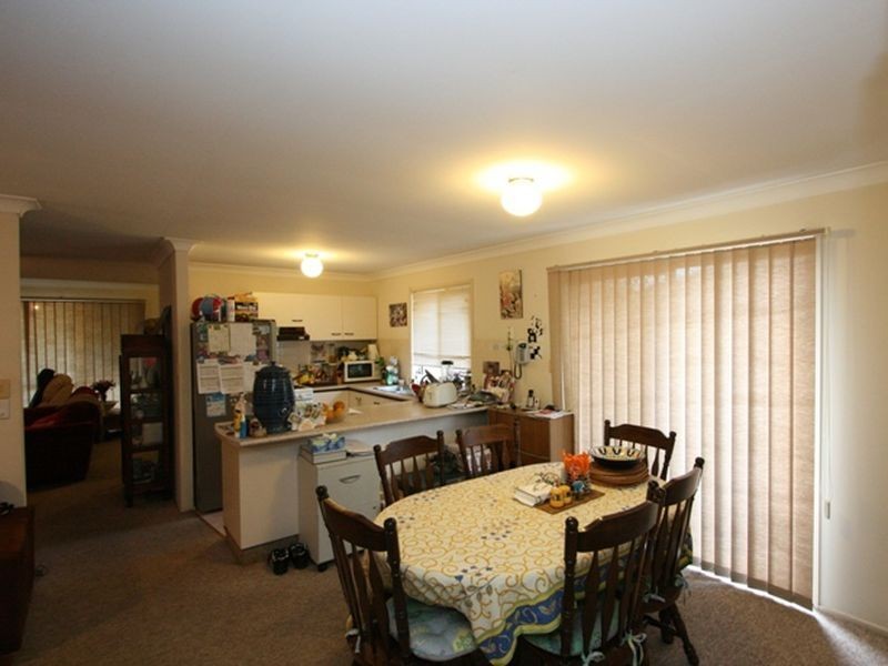 9 Evergreen Place, Forest Lake QLD 4078