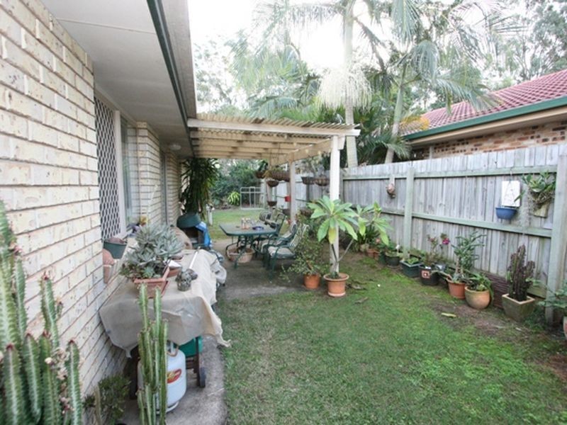 9 Evergreen Place, Forest Lake QLD 4078