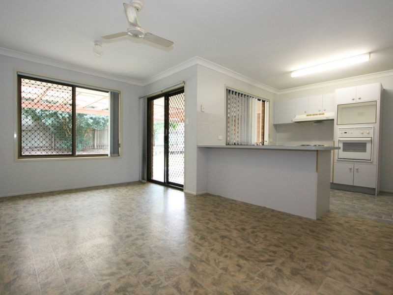 42 Pringle Place, Forest Lake QLD 4078
