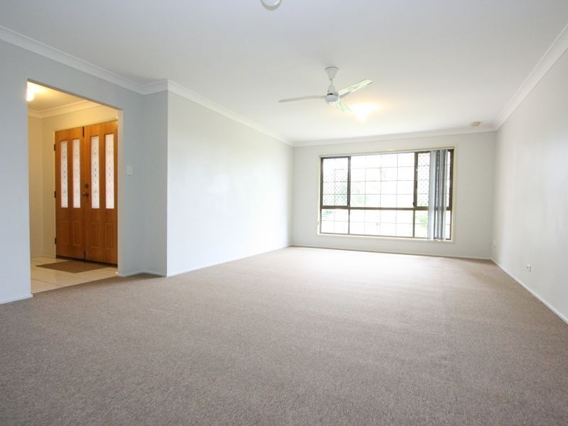 42 Pringle Place, Forest Lake QLD 4078