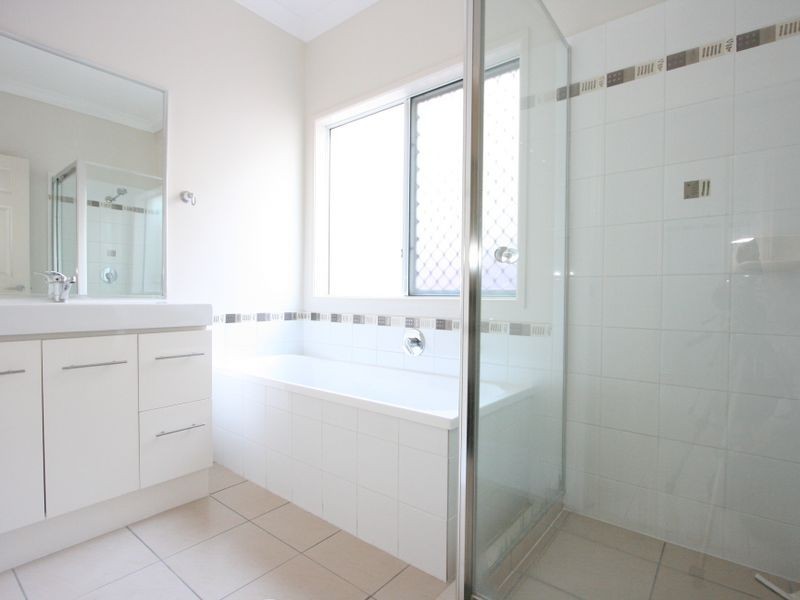 Forest Lake QLD 4078