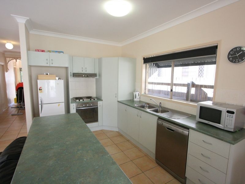 33 Eungella Terrace, Forest Lake QLD 4078