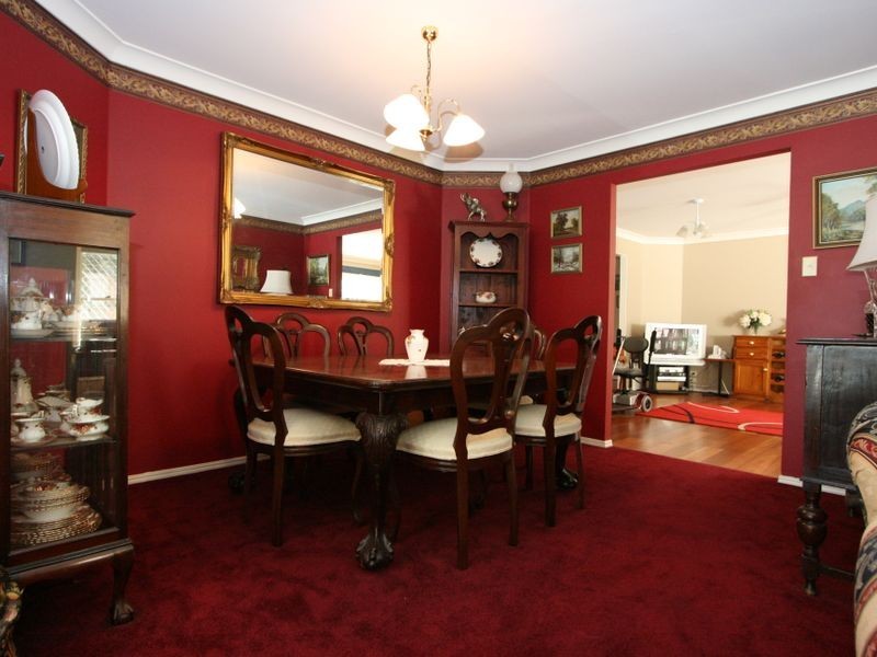 20 Robusta Place, Forest Lake QLD 4078