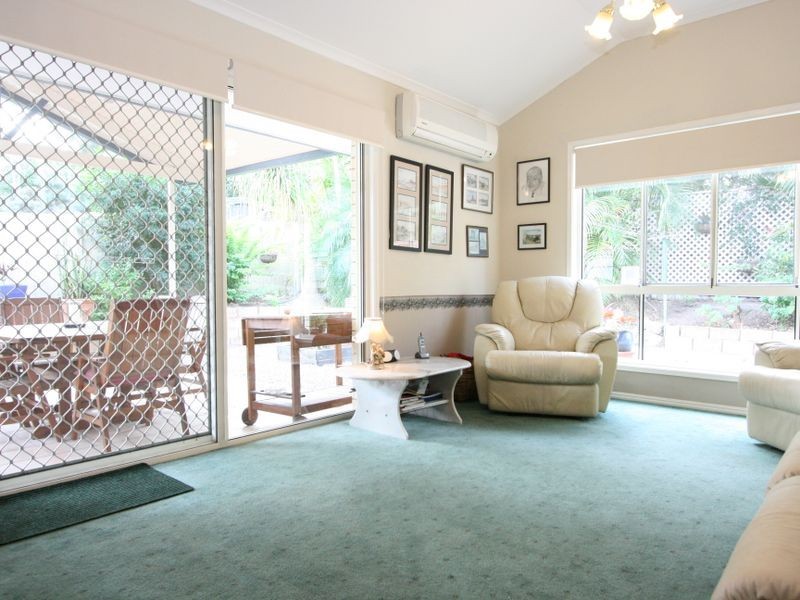 20 Robusta Place, Forest Lake QLD 4078
