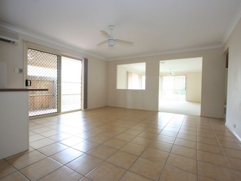 13 Eungella Terrace, Forest Lake QLD 4078