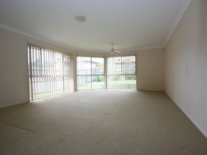 13 Eungella Terrace, Forest Lake QLD 4078