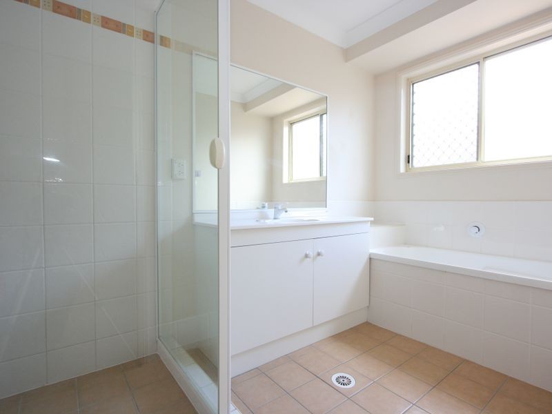 13 Eungella Terrace, Forest Lake QLD 4078