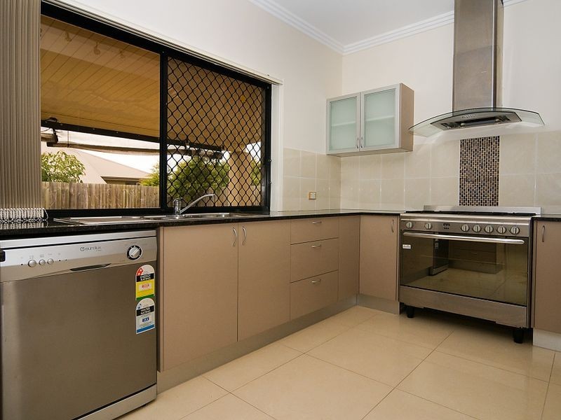 10 Summit Terrace, Forest Lake QLD 4078