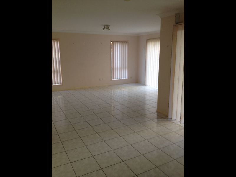 71 Freshwater Circuit, Forest Lake QLD 4078