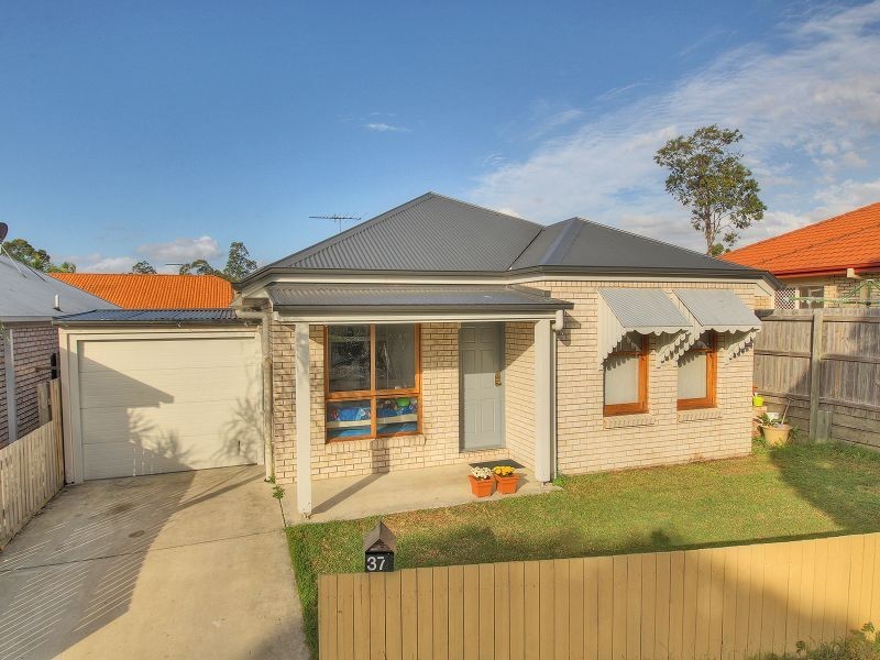 37 Booloumba Crescent, Forest Lake QLD 4078
