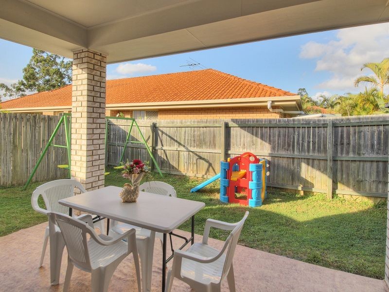 37 Booloumba Crescent, Forest Lake QLD 4078