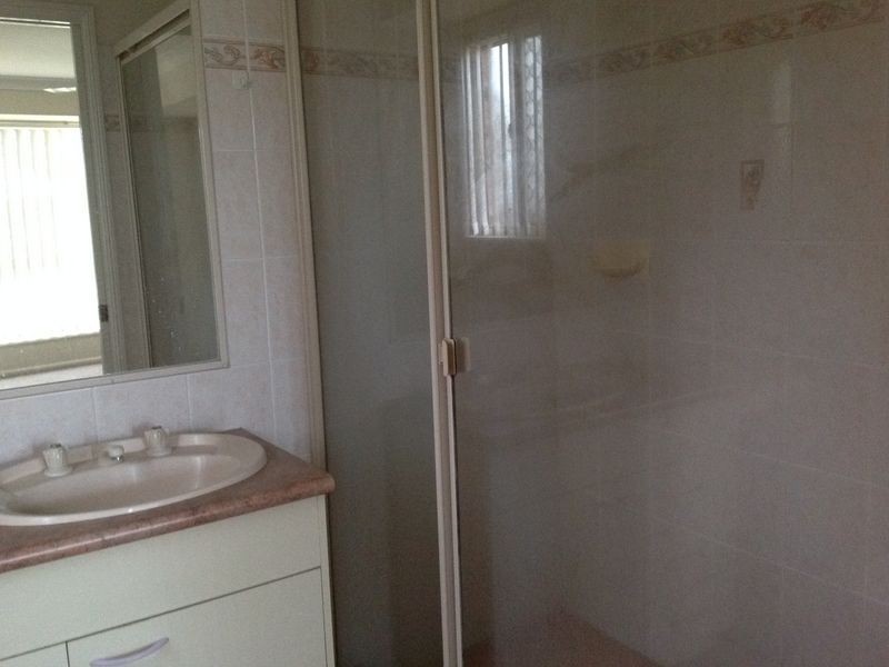 33 Centennial Way, Forest Lake QLD 4078