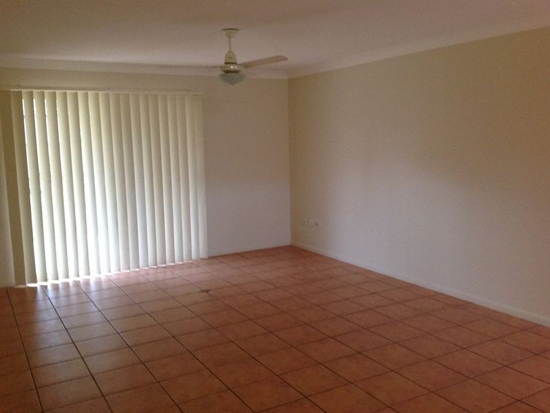 33 Centennial Way, Forest Lake QLD 4078