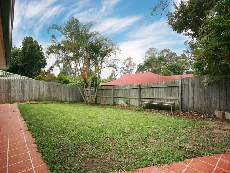 1 Cressbrook Street, Forest Lake QLD 4078