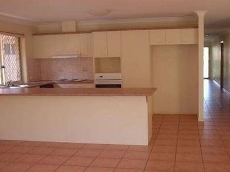 43 Regents Circuit, Forest Lake QLD 4078