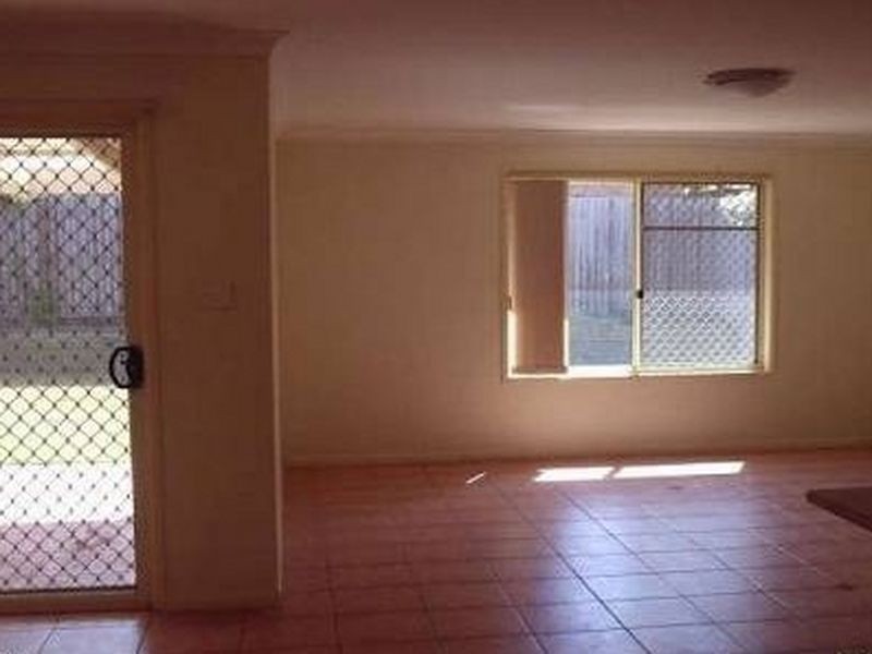 43 Regents Circuit, Forest Lake QLD 4078