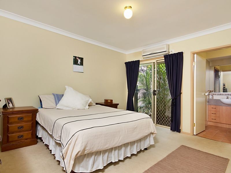 37 Laricina Circuit, Forest Lake QLD 4078