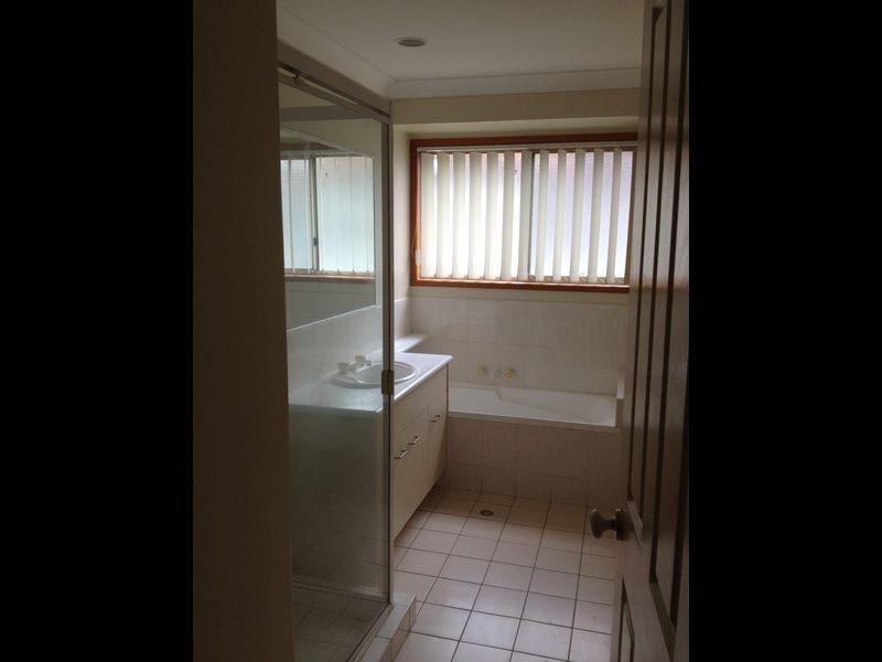 41 Jindabyne Circuit, Forest Lake QLD 4078