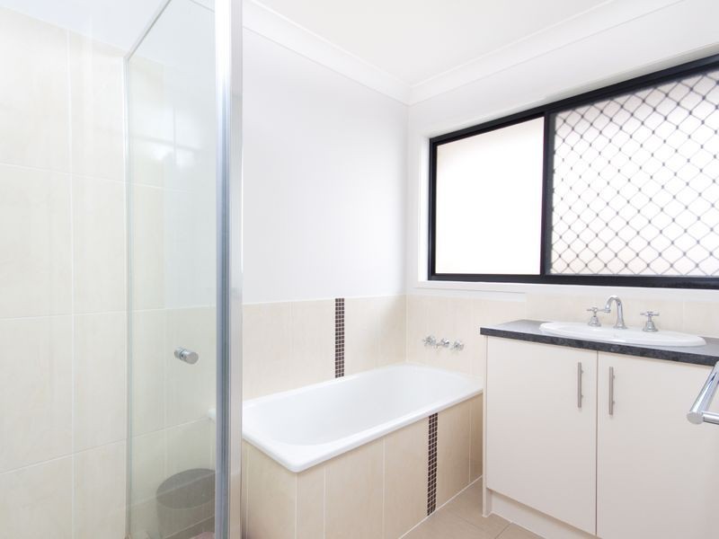 49 Tropical Drive, Forest Lake QLD 4078