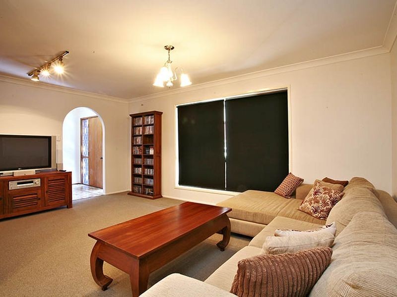 28 Garden Avenue, Camira QLD 4300