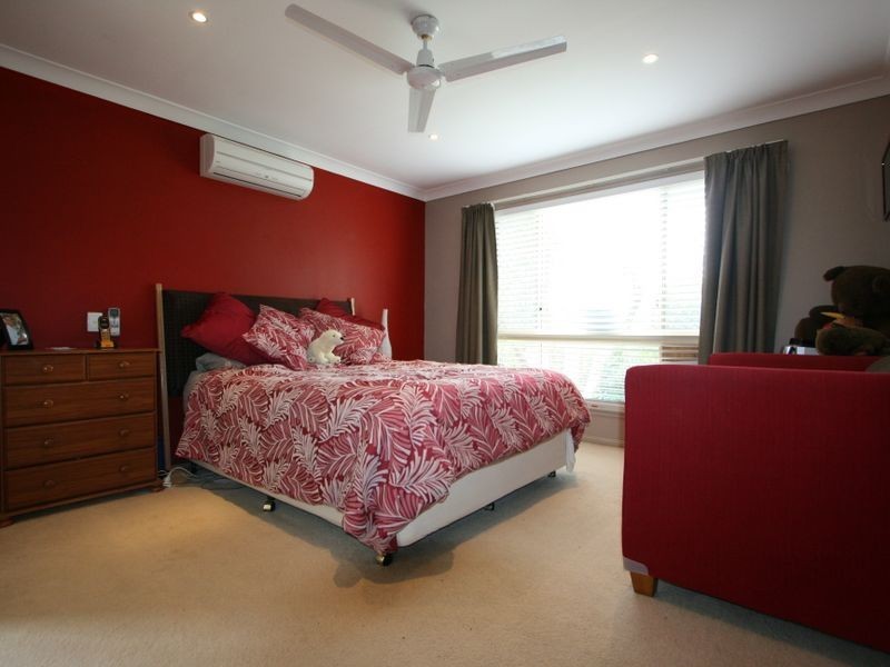 84 Serrata Circuit, Forest Lake QLD 4078
