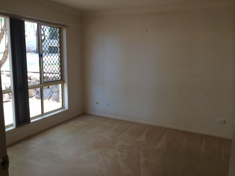 3 Hervey Close, Forest Lake QLD 4078