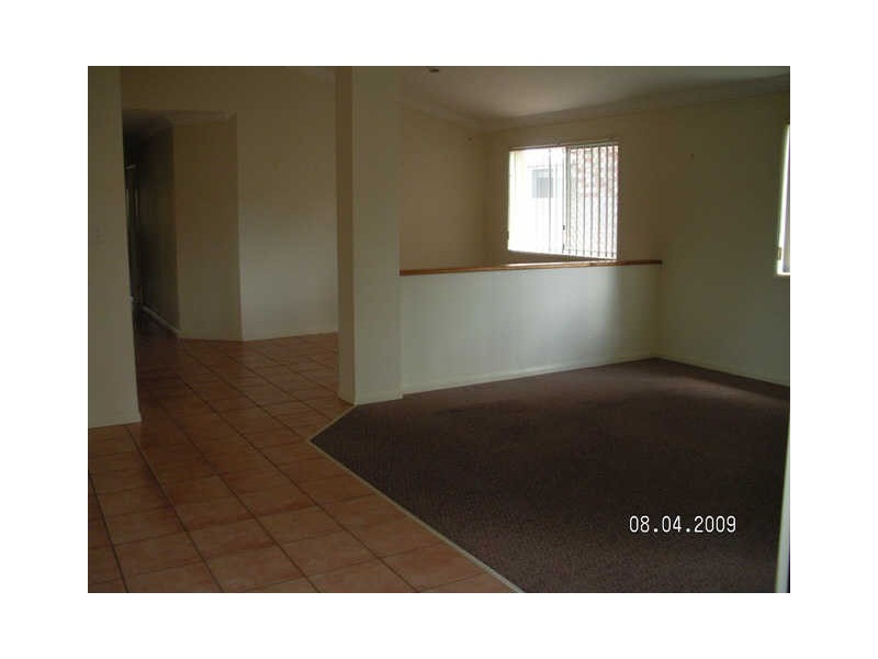 16 Goldeneye Place, Forest Lake QLD 4078