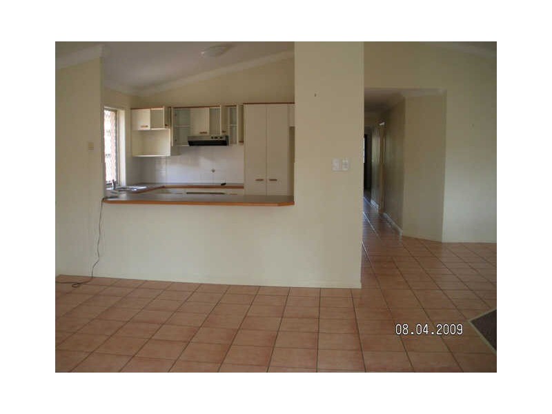 16 Goldeneye Place, Forest Lake QLD 4078