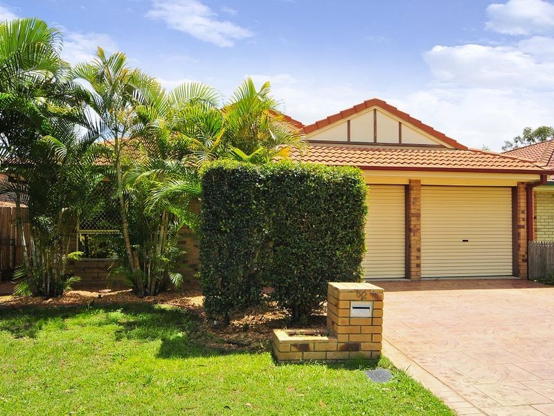 52 Regents Circuit, Forest Lake QLD 4078