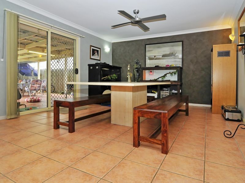 52 Regents Circuit, Forest Lake QLD 4078