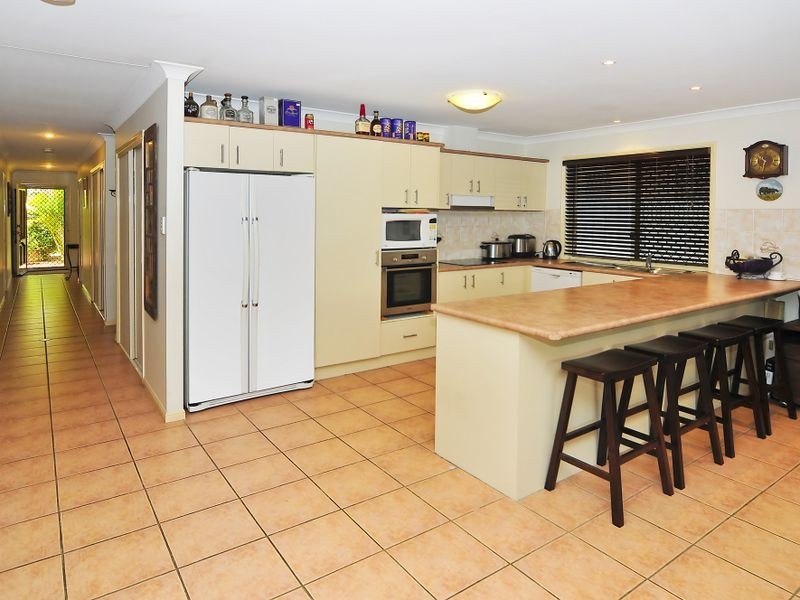 52 Regents Circuit, Forest Lake QLD 4078