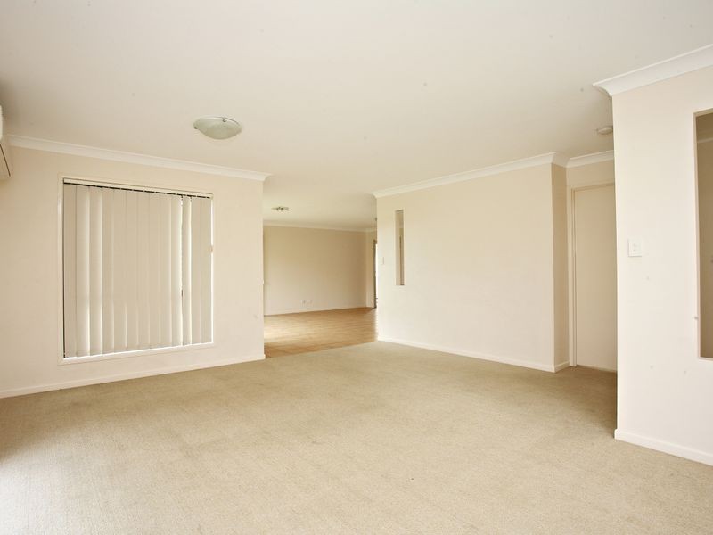 12 Hurst Street, Crestmead QLD 4132