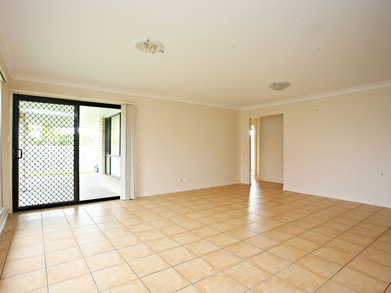 12 Hurst Street, Crestmead QLD 4132