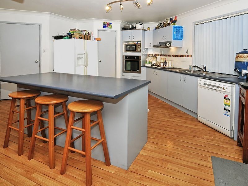 22 Paton Crescent, Forest Lake QLD 4078