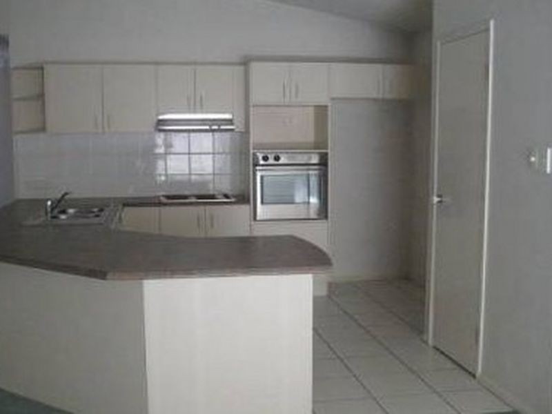 28 Sherwood Place, Forest Lake QLD 4078