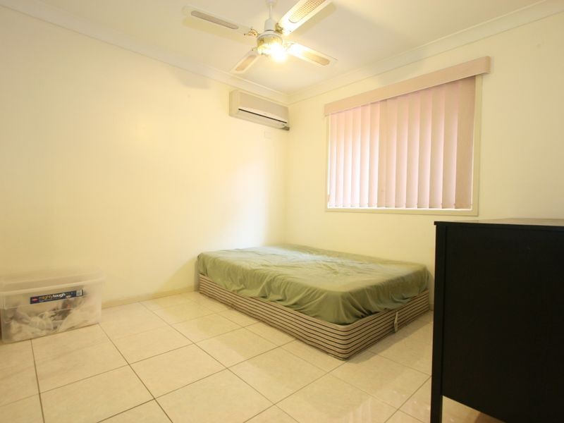 16 St James Street, Forest Lake QLD 4078