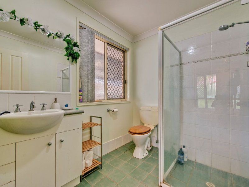 16 Agostino Close, Doolandella QLD 4077