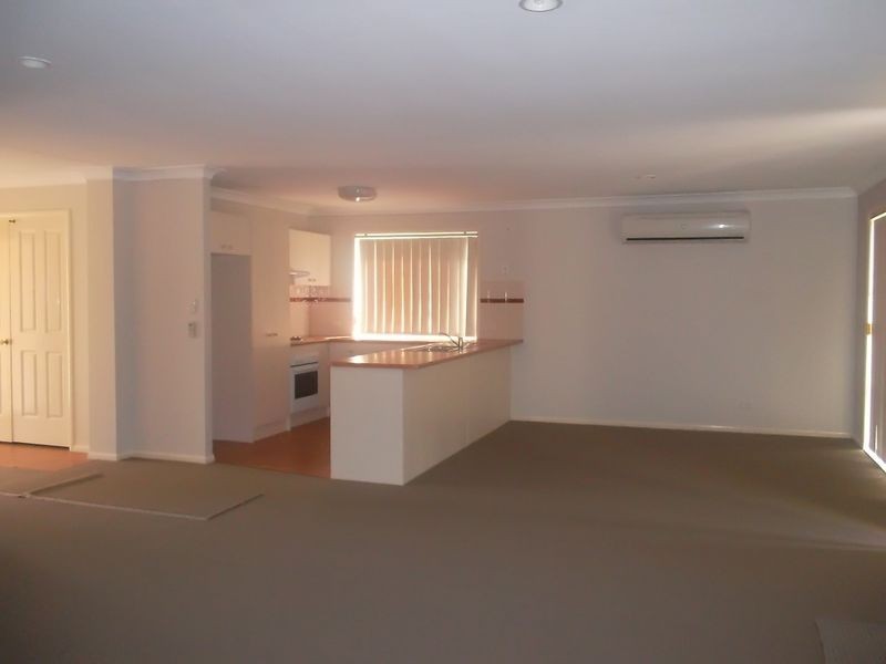 49 Pacific Parade, Forest Lake QLD 4078