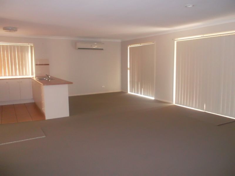 49 Pacific Parade, Forest Lake QLD 4078