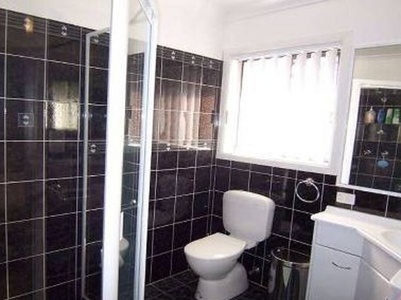 25 Chelsea Place, Forest Lake QLD 4078