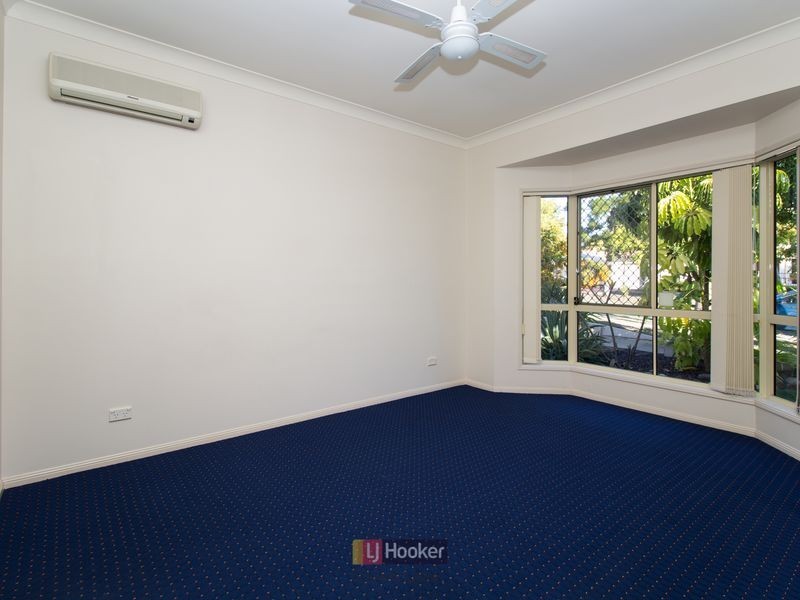 10 Montserrat Place, Forest Lake QLD 4078