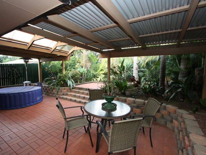 19 Bannister Place, Forest Lake QLD 4078