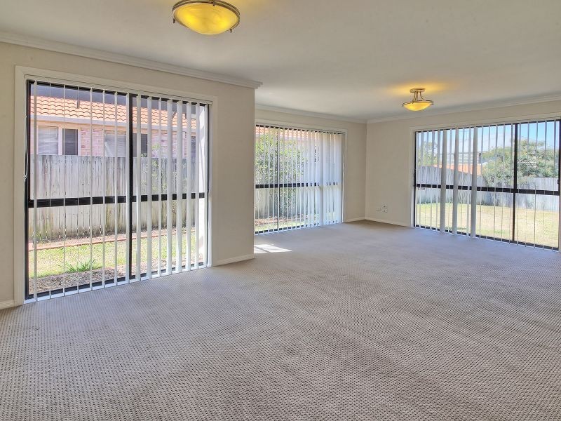 18 Ascot Avenue, Forest Lake QLD 4078