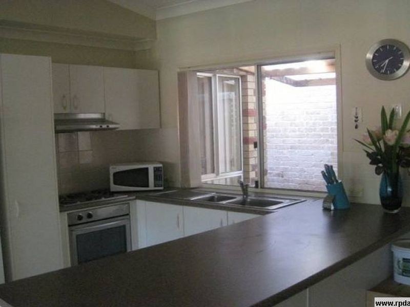 2 Maidenhair Court, Forest Lake QLD 4078