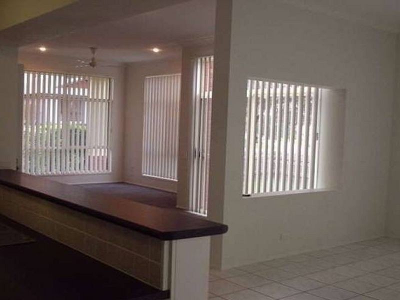 5 Trinity Close, Forest Lake QLD 4078