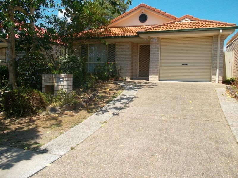 37 Lakeside Crescent, Forest Lake QLD 4078
