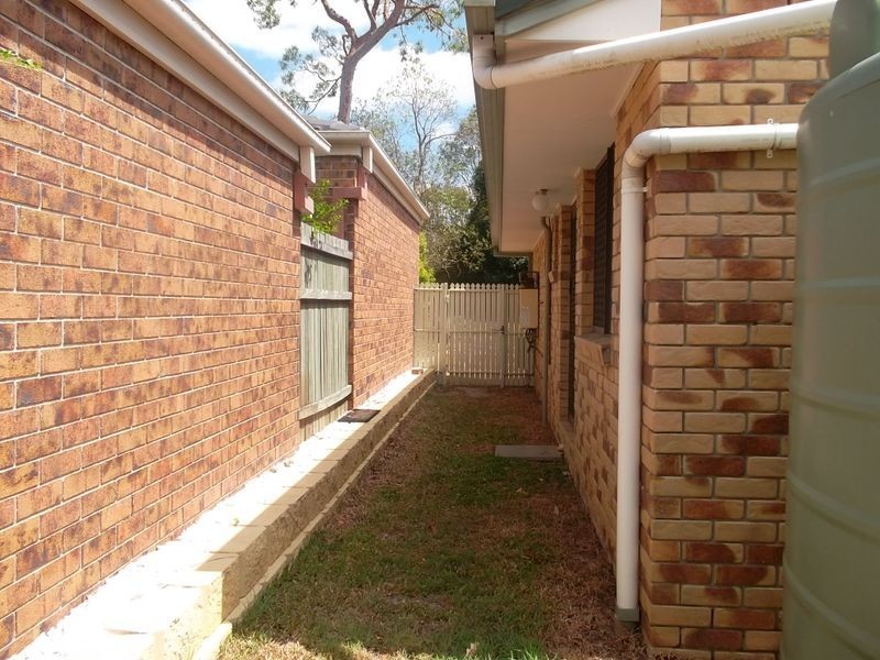 42 Serrata Circuit, Forest Lake QLD 4078