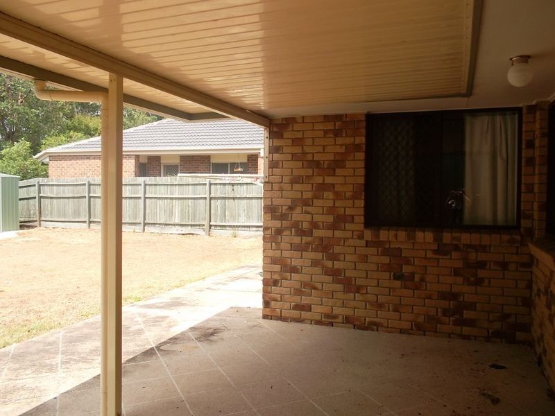 42 Serrata Circuit, Forest Lake QLD 4078